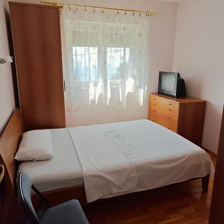 Apartman Mare *