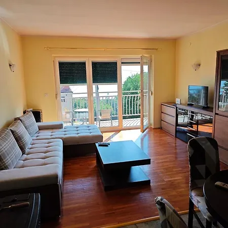 Mare Apartman